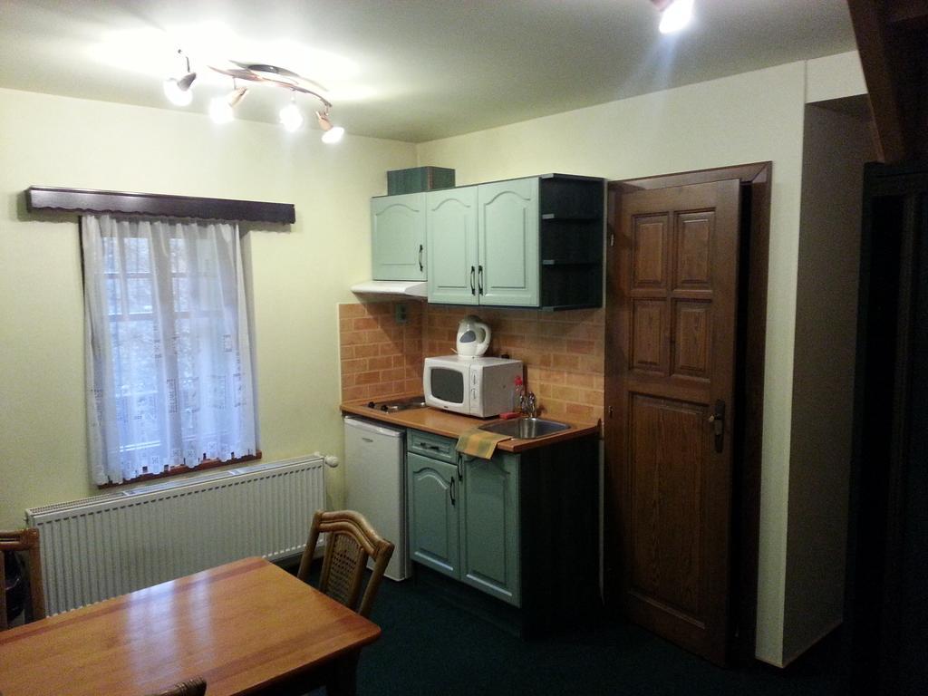 Pension Roky Rokytnice nad Jizerou Esterno foto