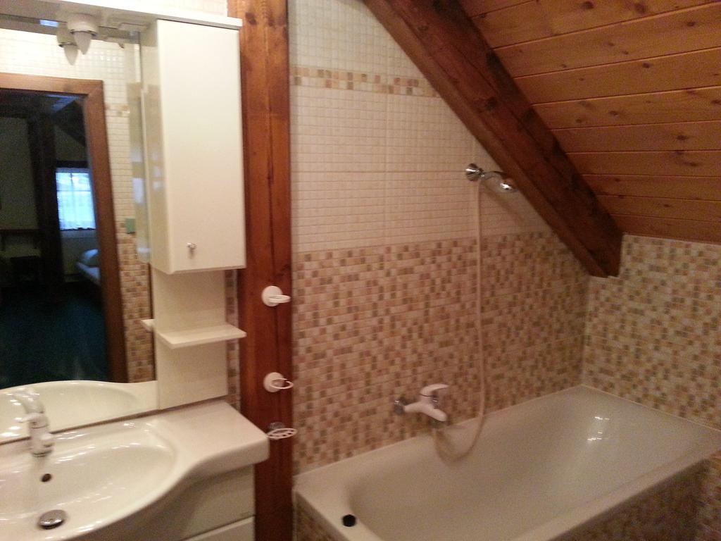 Pension Roky Rokytnice nad Jizerou Esterno foto
